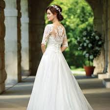 Tips on how to pick the perfect wedding dress